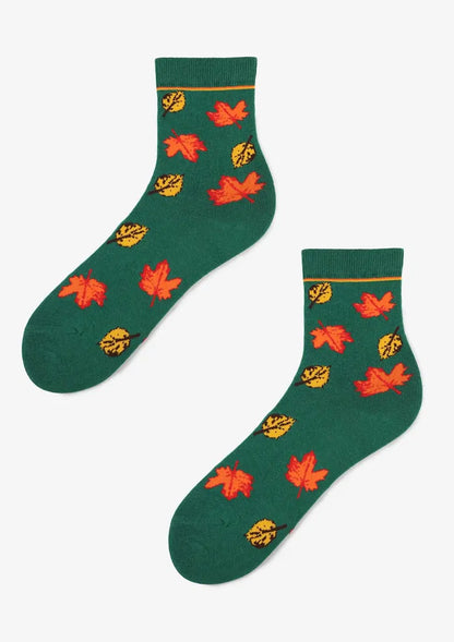Women's Autumn Leaf Socks UK – Green Premium Cotton – Seasonal Elegance for Autumn Days