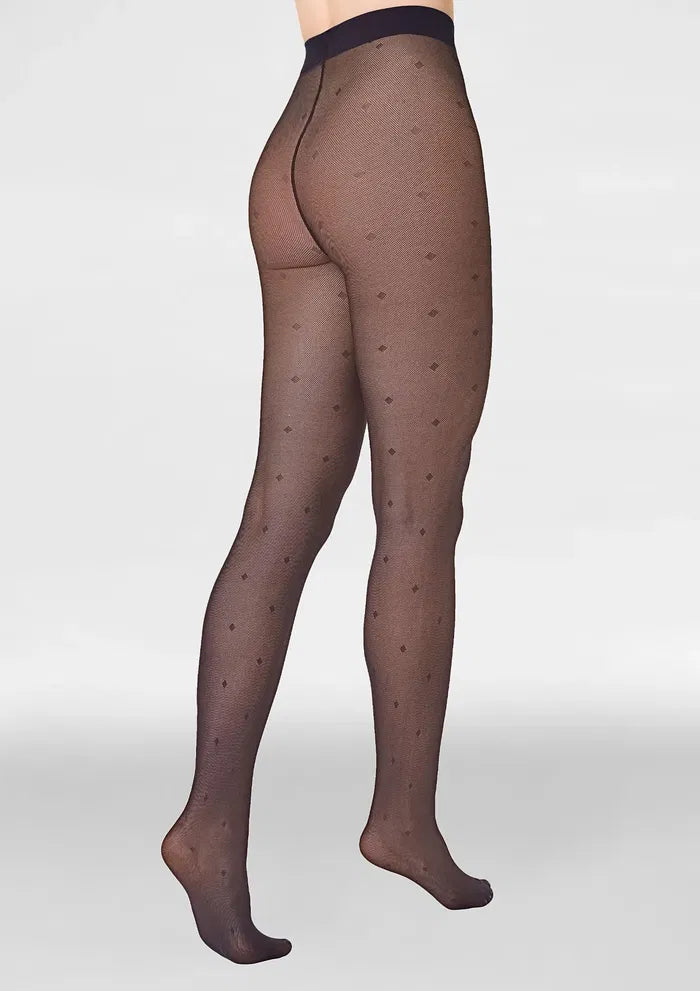 Diamond Pattern Tights UK – 20 DEN Semi-Sheer – Geometric Elegance with Leg-Lengthening Effect
